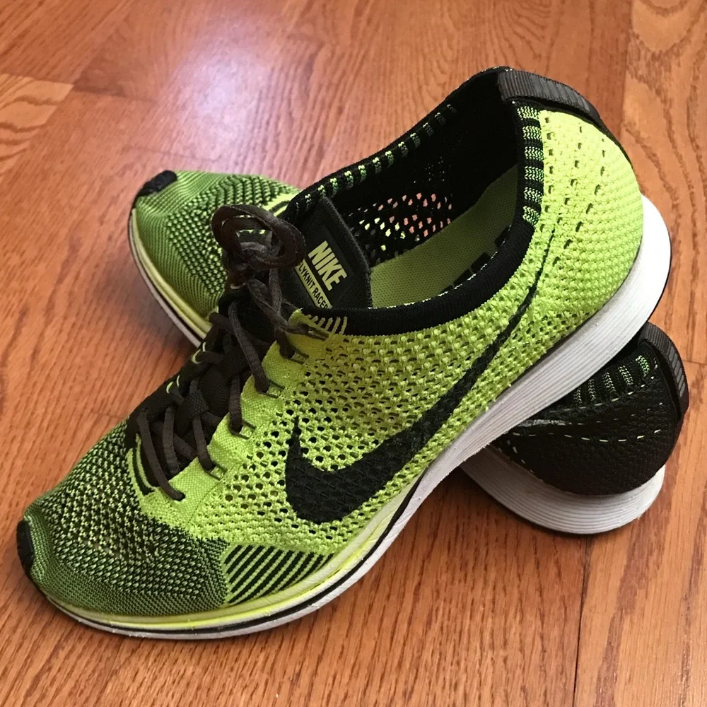 Nike Flyknit Racer Volt - Neon 2013 - Picture 1 of 10